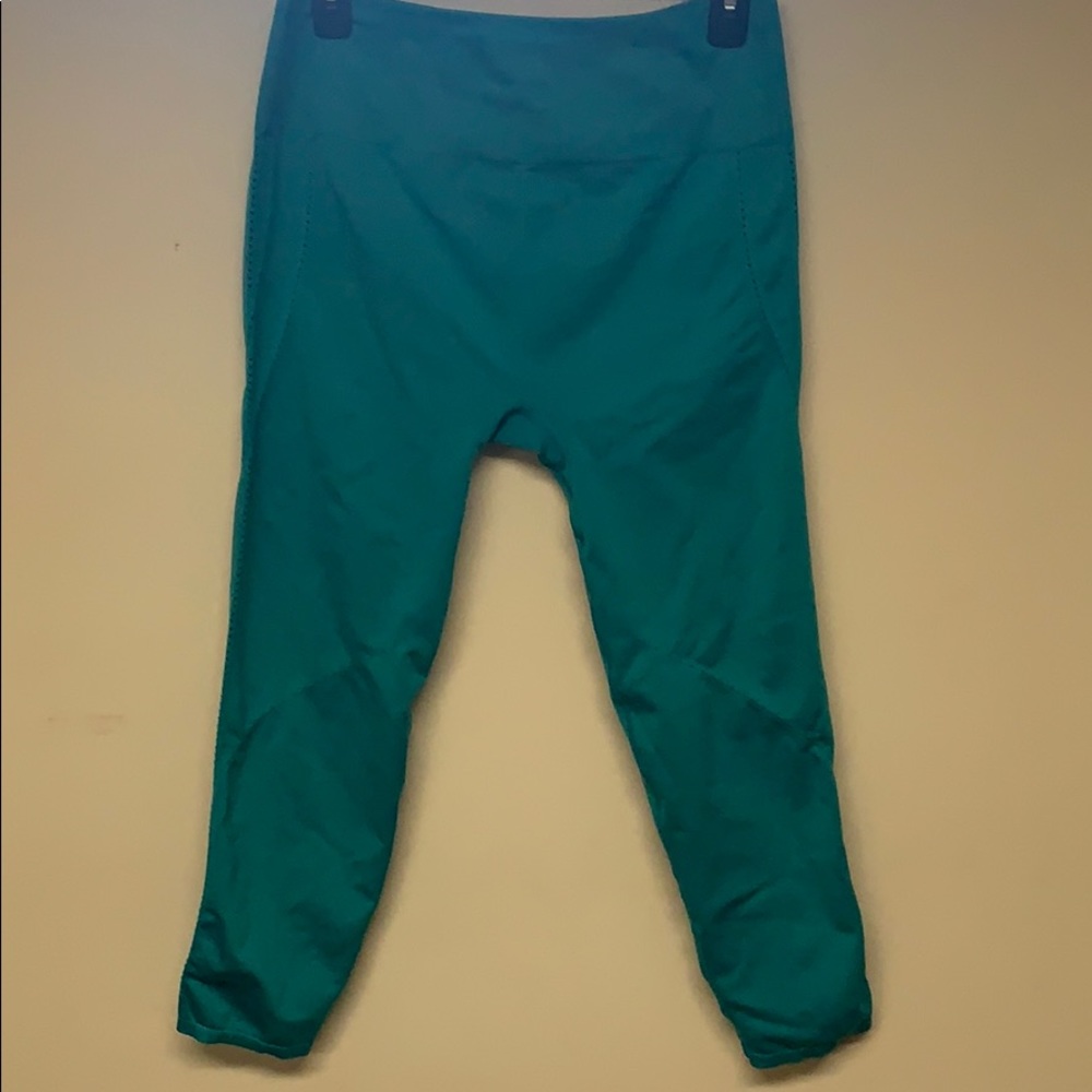 Fabletics leggings. 7/8 length
